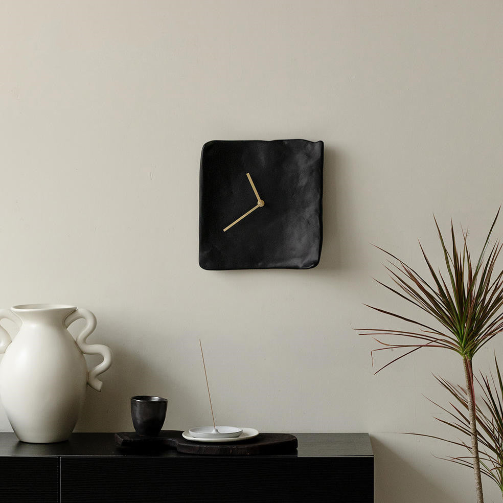 Nordic Retro Mid-ancient Pleated Wall Clock