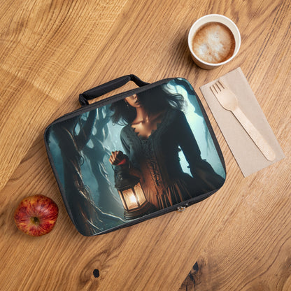 "Prêt pour la bataille dans les bois tordus" - Le sac à lunch Alien Style Art Gothique
