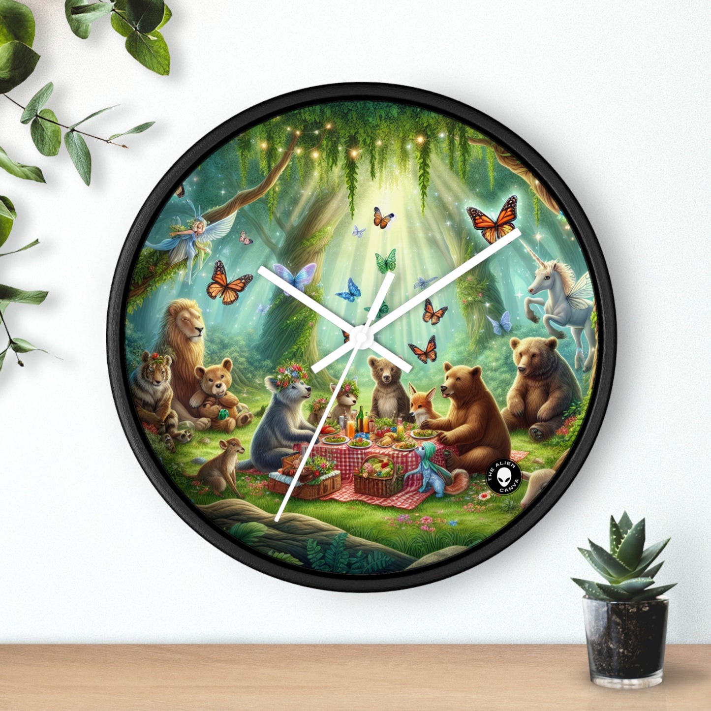 "Picnic en el bosque encantado": el reloj de pared extraterrestre