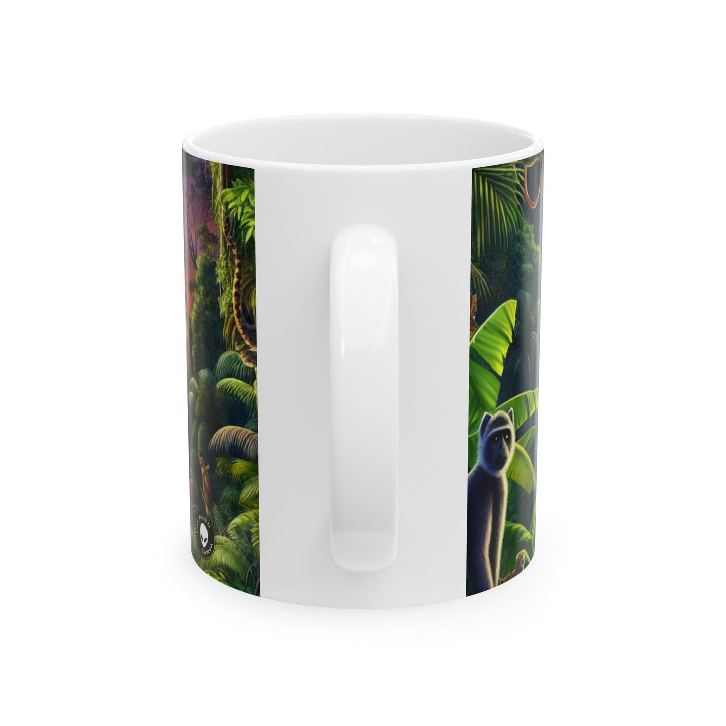 "Atardecer en la jungla: un encuentro salvaje" - Taza de cerámica alienígena de 11 oz