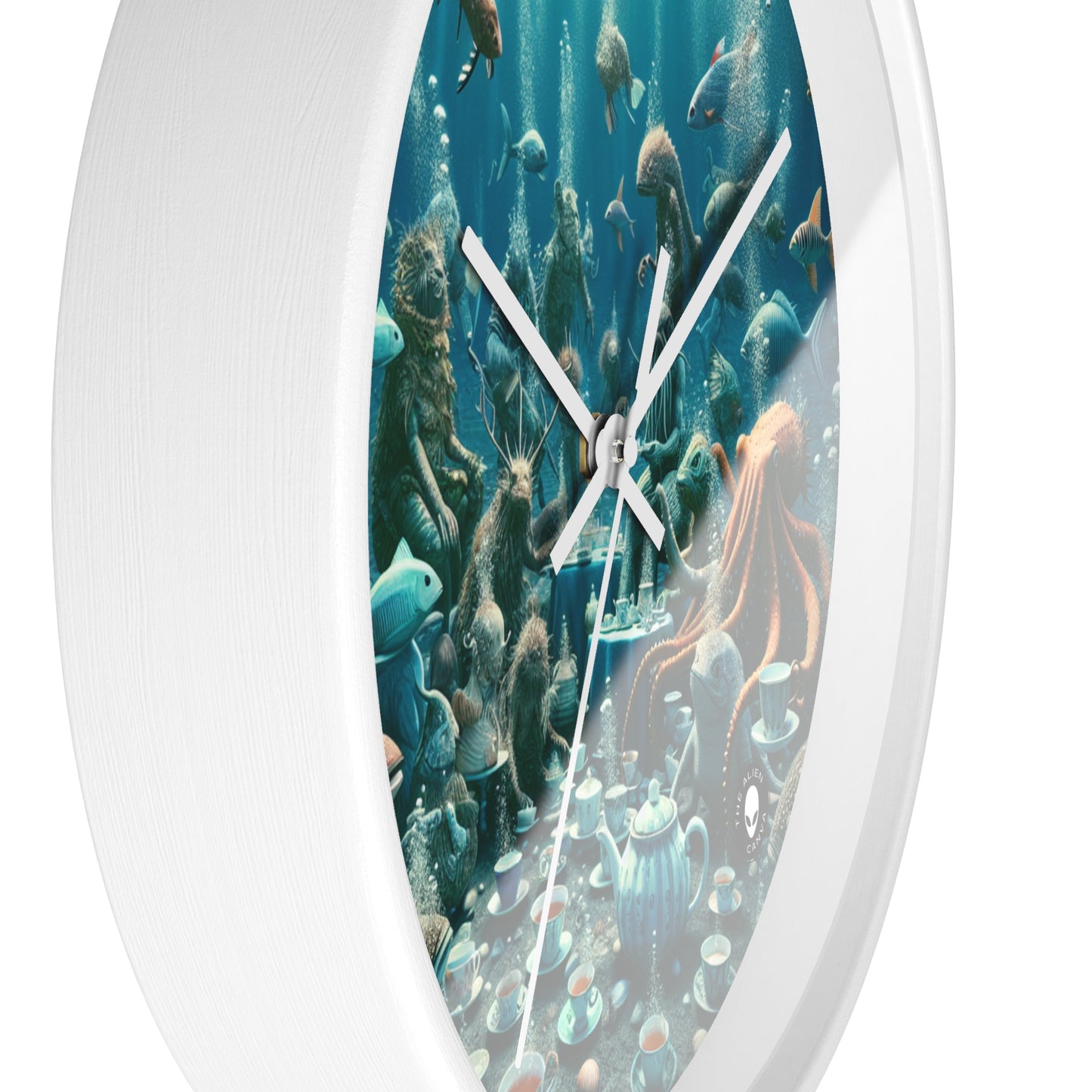 "La hora del té en el mar azul profundo" - El reloj de pared extraterrestre