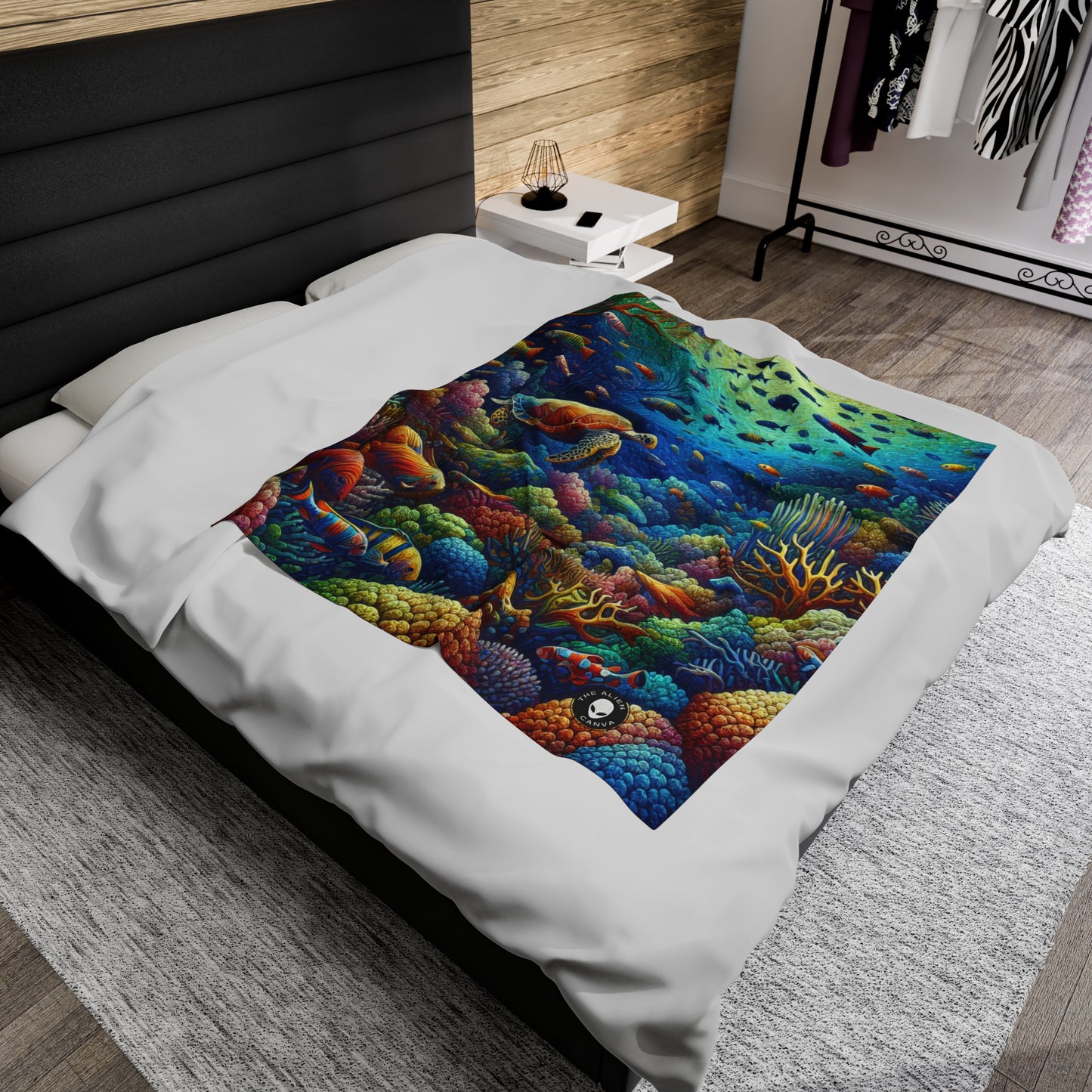 "Marine Paradise: Colorful Coral Reef Wildlife" - The Alien Velveteen Plush Blanket