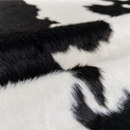 Grand tapis entier formé de vache noire avec le modèle animal d'imitation