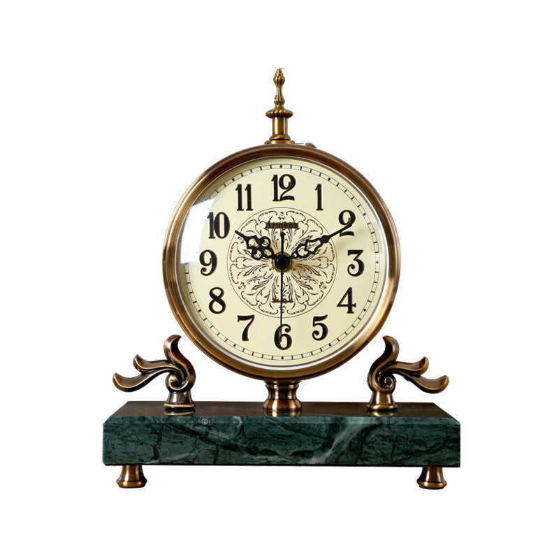 Nordic Desk Clock Desktop Desk Clock Clock Ornaments American Light Luxury Creative Retro Silent Desk Clock