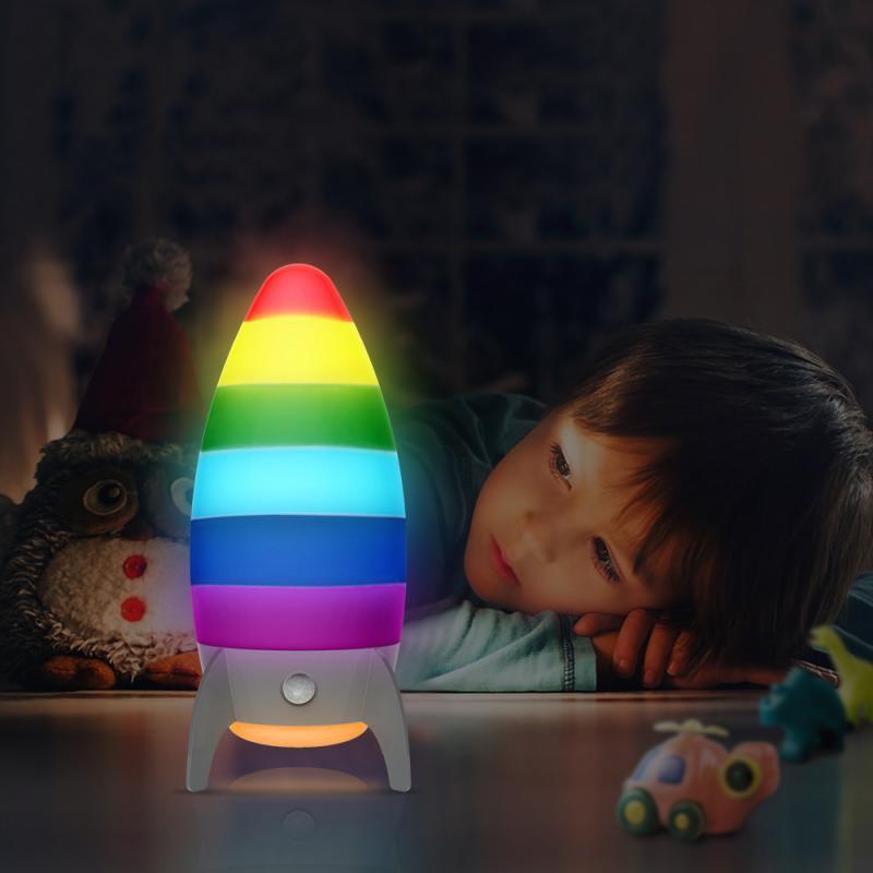 RGBW Lampe Fusée Lampe Dimable Lampe De Chevet LED Veilleuse Pour Enfants Cadeau Enfant Chambre De Couchage Décor