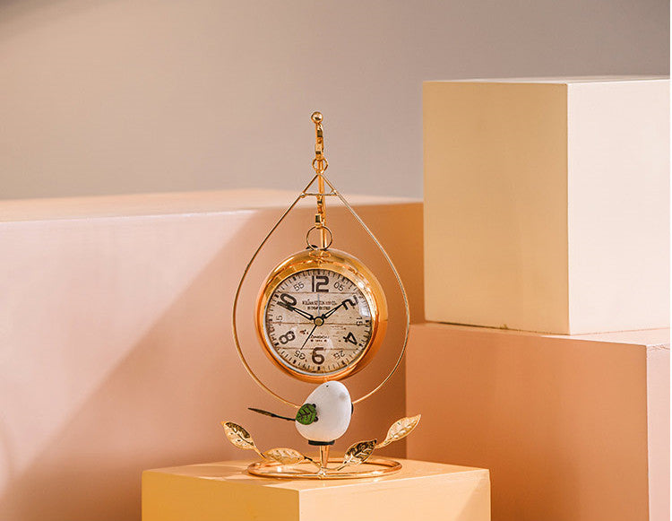 Horloge de bureau silencieuse, décoration à la mode, américaine, moderne, minimaliste, pour salon, réveil, rétro doré