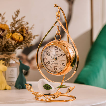 Reloj de escritorio de moda con decoración silenciosa, reloj despertador minimalista moderno americano para sala de estar, reloj despertador Retro dorado