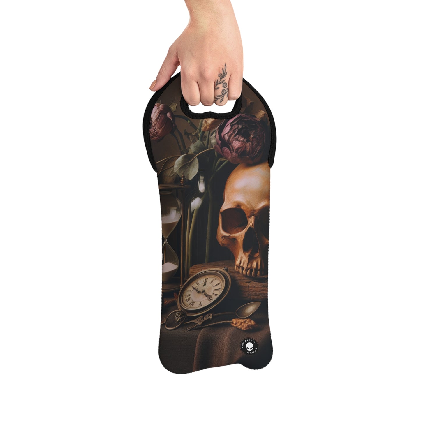 "Belleza fugaz: una vibrante pintura de Vanitas que representa el paso del tiempo y la naturaleza transitoria de la vida" - The Alien Wine Tote Bag Vanitas Painting