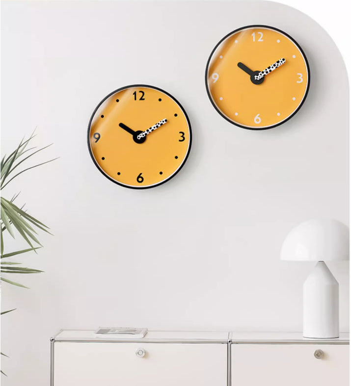 Household Creative Mute Simple Wall Clock