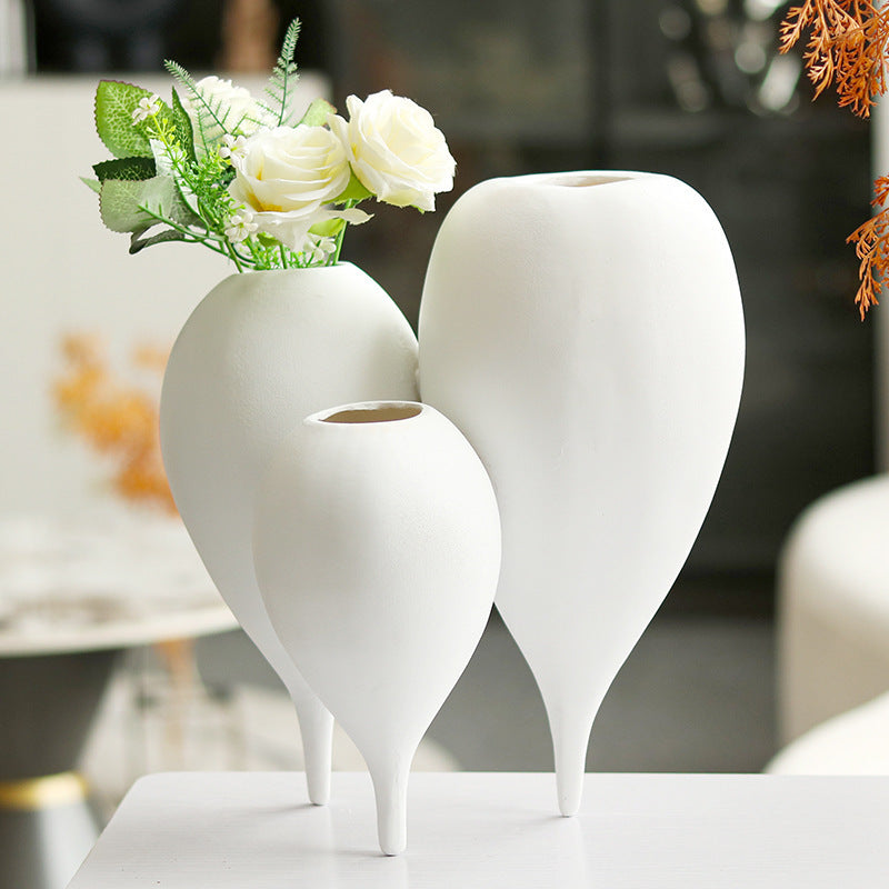 Simple And Irregular Art Balloon Vase Decoration