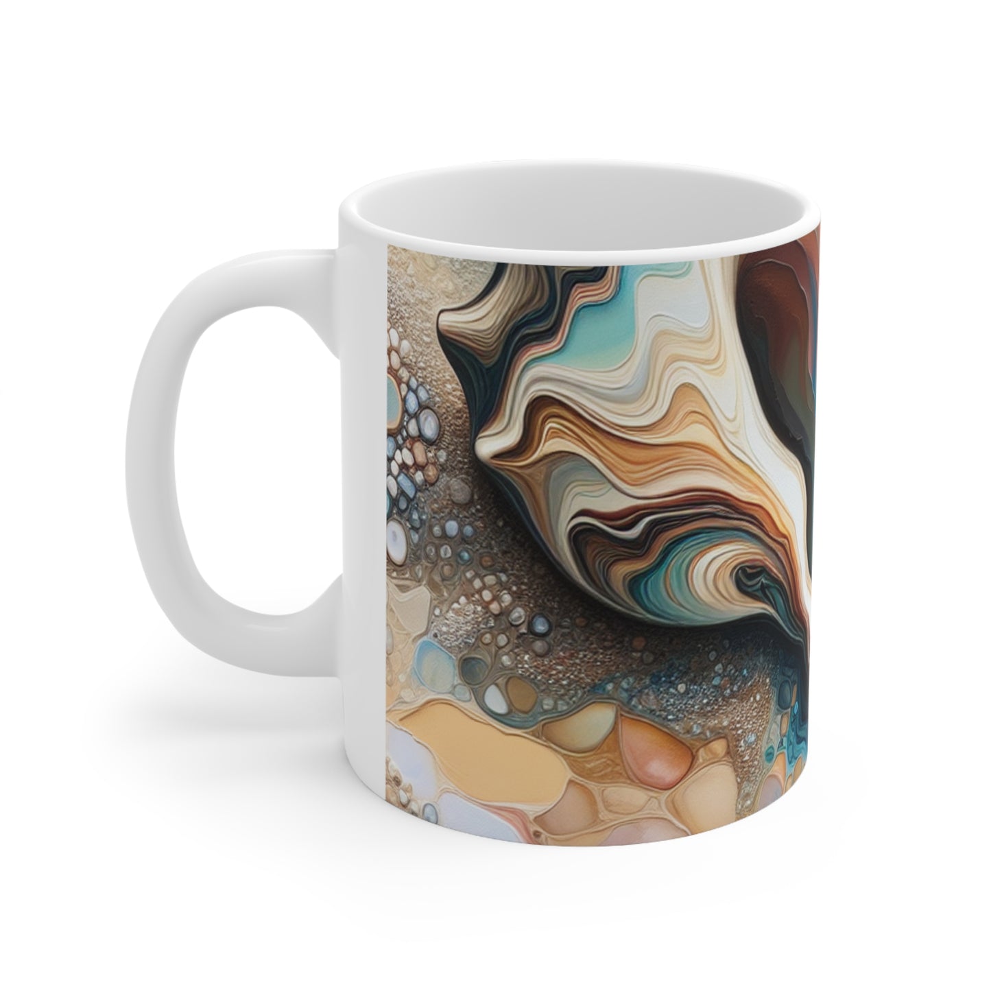 "Une vue sur la plage à travers un coquillage" - La tasse en céramique Alien 11oz Pouring acrylique