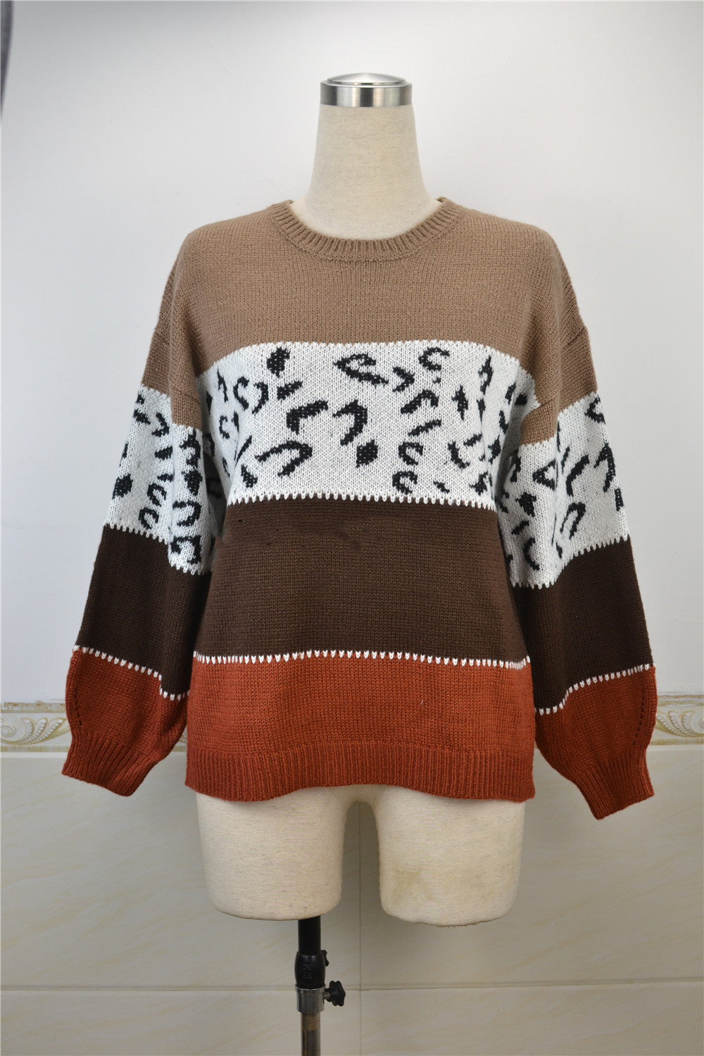 Leopard Print Stitching Fashion Knitted Sweater