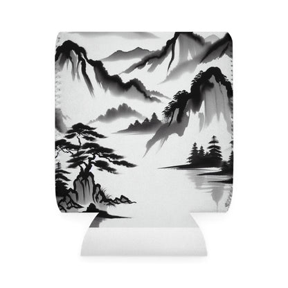 « Reflet de montagne : une peinture à l'encre zen sereine » - La peinture à l'encre Zen Alien Can Cooler Sleeve