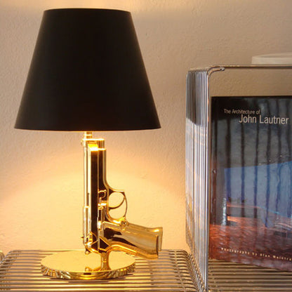 Modern Simple Personality Creative Desk Lamp