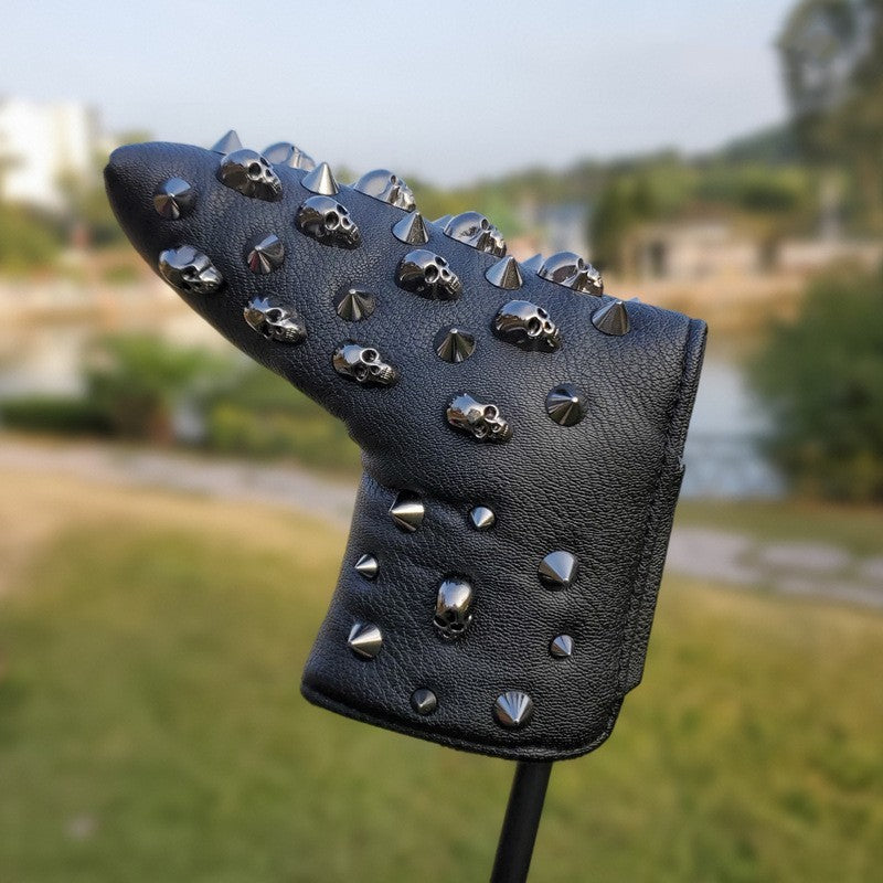 Funda universal para palos de golf con clavo puntiagudo y calavera