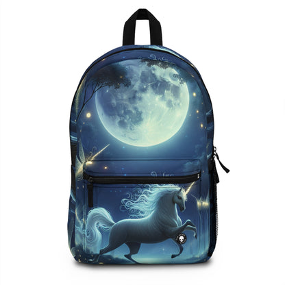 "Bosque encantado iluminado por la luna" - La mochila alienígena