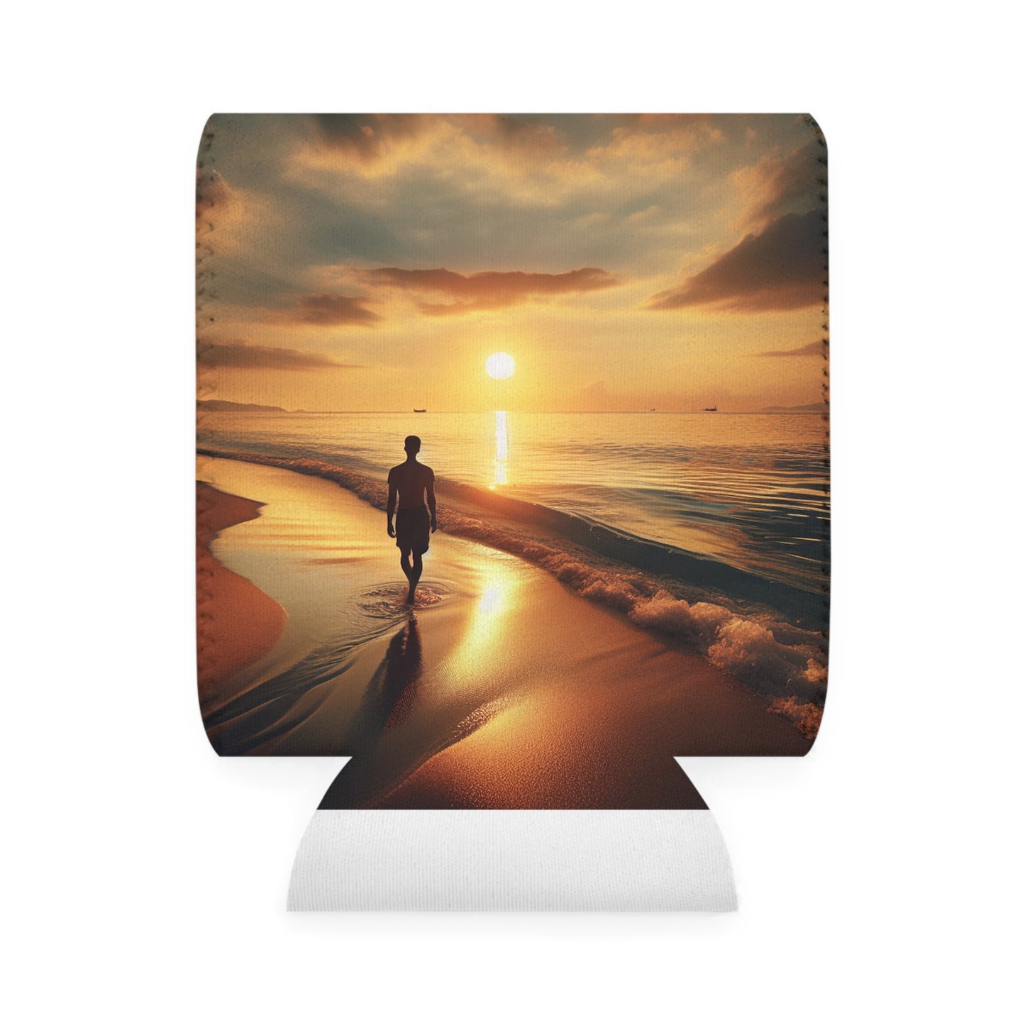 "Un paseo por la playa al atardecer" - Estilo fotorrealista de la funda Alien Can Cooler