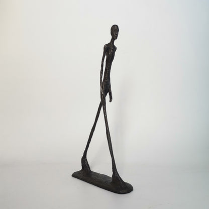 Giacometti Minimalist Bronze Sculpture Light Luxury Furnishings Hotel Living Room Decoration