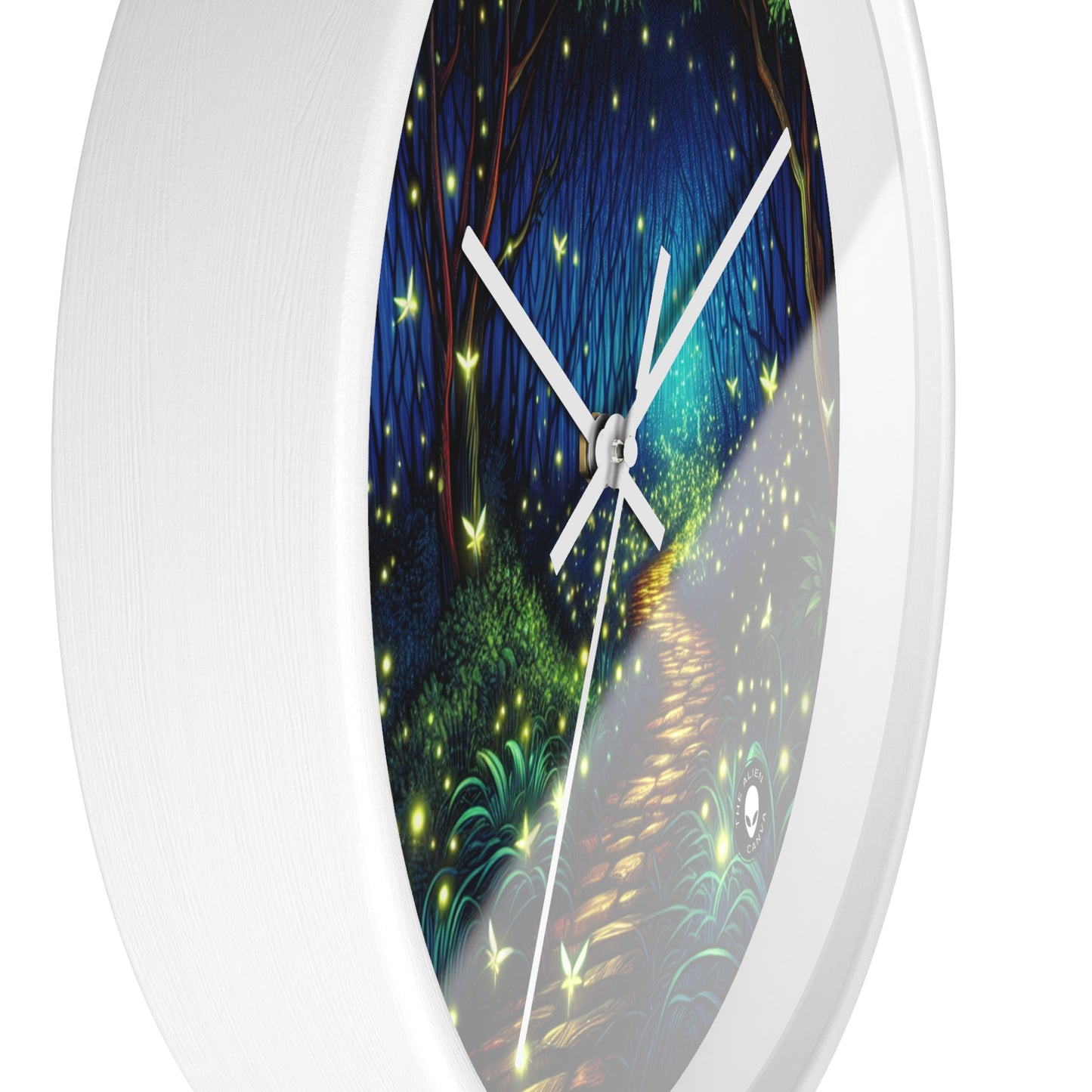 "Bosque Encantado: Resplandor Nocturno" - El Reloj de Pared Extraterrestre