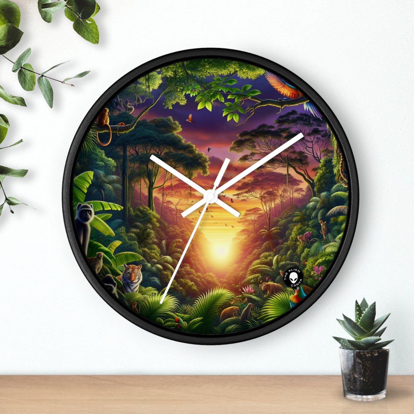 « Crépuscule dans la jungle : une rencontre sauvage » – L'horloge murale extraterrestre