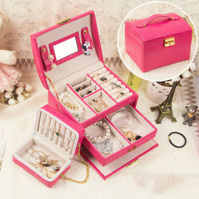 Necklace and bracelet storage box