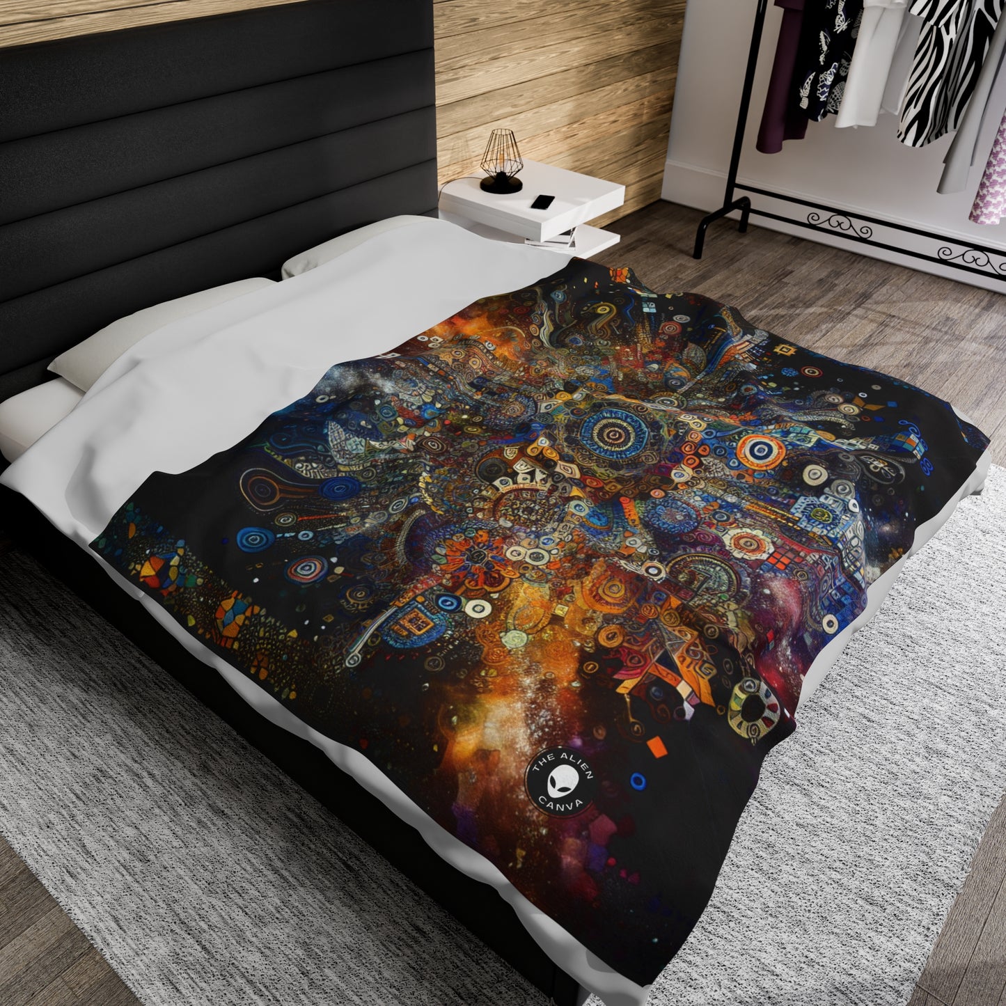 "Art corporel de la nuit étoilée : couleurs vives et traits tourbillonnants" - L'art corporel de la couverture en peluche Alien Velveteen