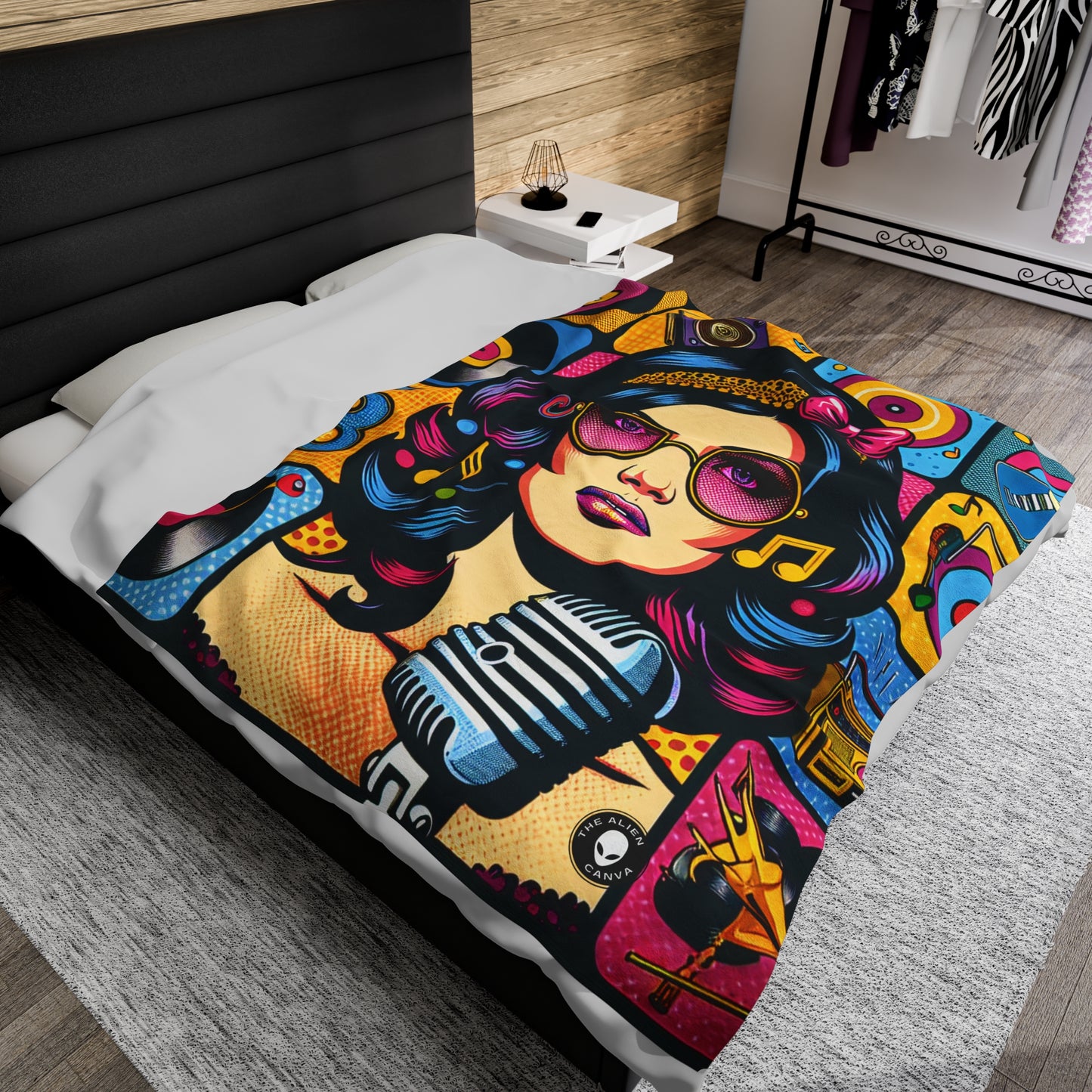 "Celebrando la iconografía pop: un retrato retrospectivo" - The Alien Velveteen Plush Blanket Pop Art