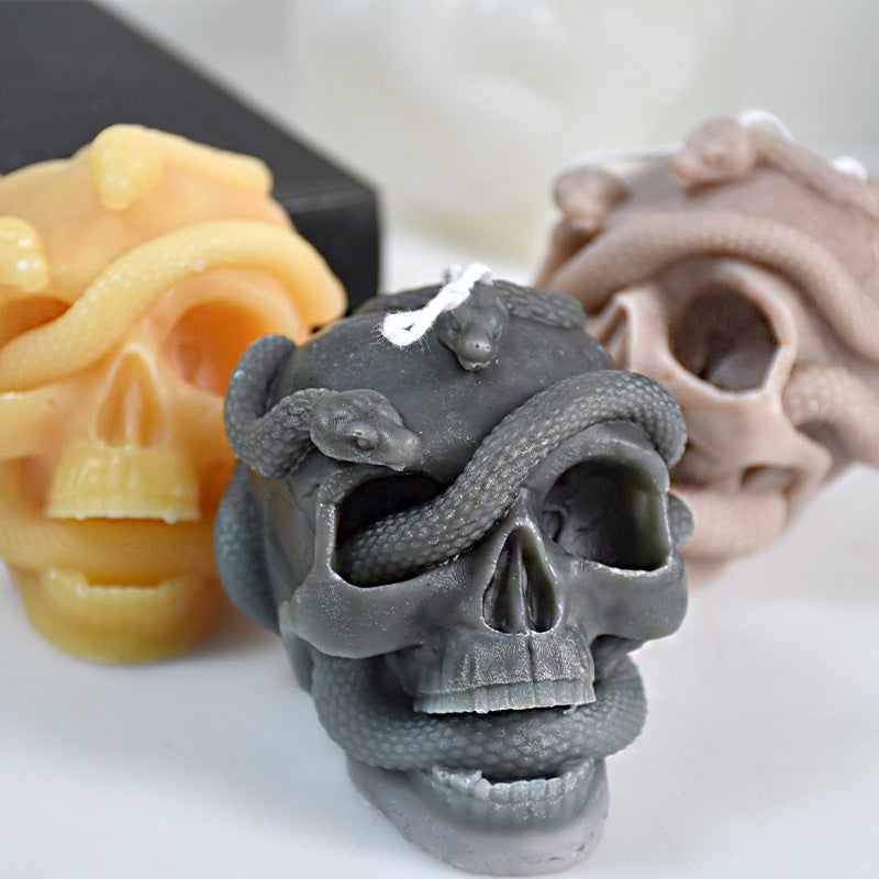 Snake Winding Skull Candle Mould DIY Halloween Simulation Plaster Decoration Silicone Mold