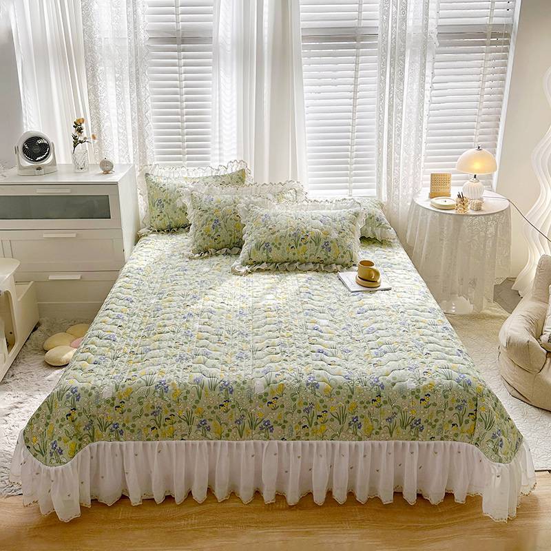 Cotton Lace Embroidery Quilted Bed Cover Series Three-piece Set