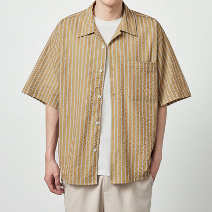 Seersucker Striped Printed Short Sleeve Shirt With Eight-character Collar