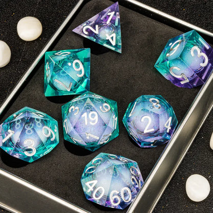 Dados de borde afilado de Dungeons and Dragons, dados de núcleo líquido, juego de dados de borde afilado de resina dnd, dados D20 d&amp;d, juego de dados Galaxy