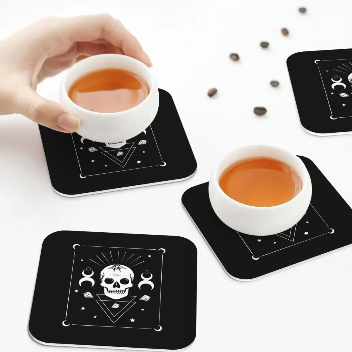 Crâne et symboles de sorcellerie-dessous de verre Goth tapis à café ensemble de 4 sets de table tasse vaisselle décoration et accessoires tampons pour la maison