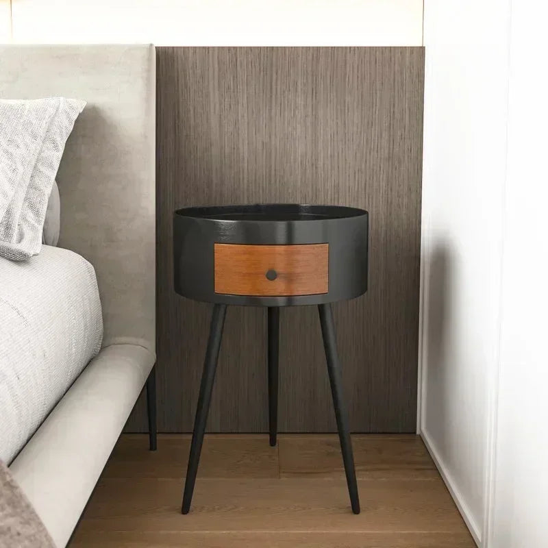 Tables de chevet circulaires polyvalentes : chambre moderne minimaliste, installation facile, table de chevet en noyer noir, design peu encombrant.