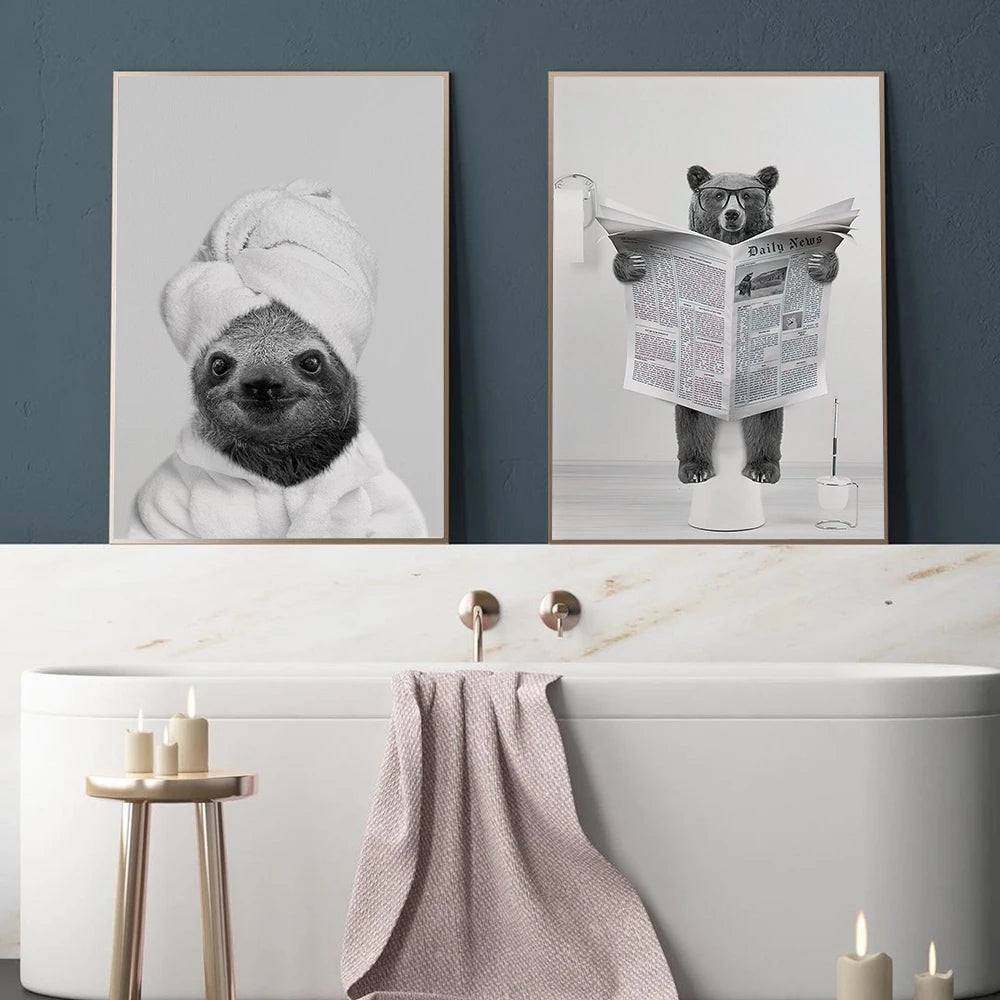 Pósteres de animales extravagantes, mono, oso en el baño, lectura de periódico, perezoso, pintura en lienzo para SPA, arte de pared de Humor divertido, decoración para el baño para niños