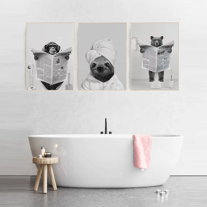 Pósteres de animales extravagantes, mono, oso en el baño, lectura de periódico, perezoso, pintura en lienzo para SPA, arte de pared de Humor divertido, decoración para el baño para niños