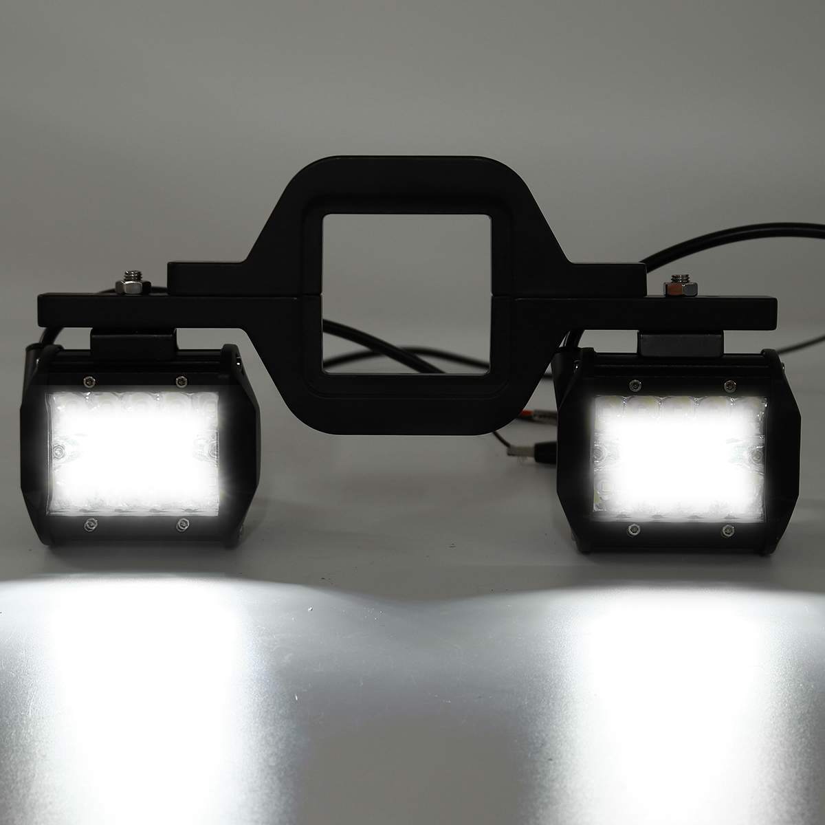 LED Light Strip With Trailer Adapter Mounting Bracket