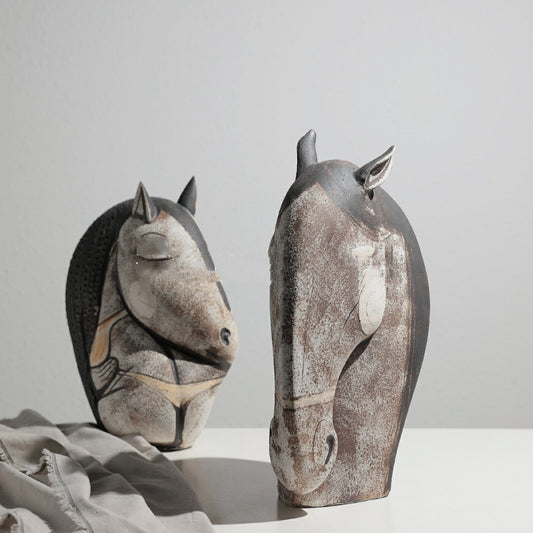 Sculpture Hand Drawn Horse Head Ornaments