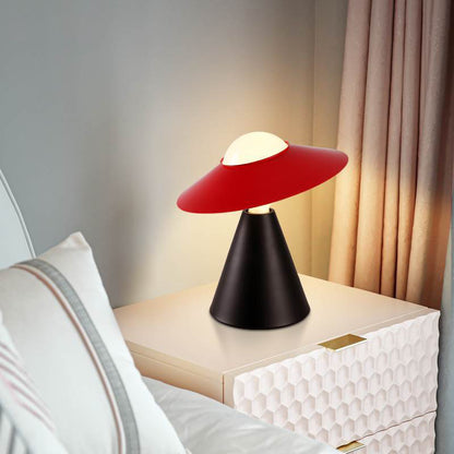 Lampe en verre chapeau de paille étude et décoration de chambre à coucher