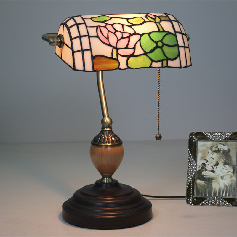 Retro Bank Nostalgic Creative Desk Lamp