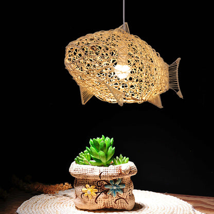 Nouveau Lustre créatif en bambou en forme de poisson